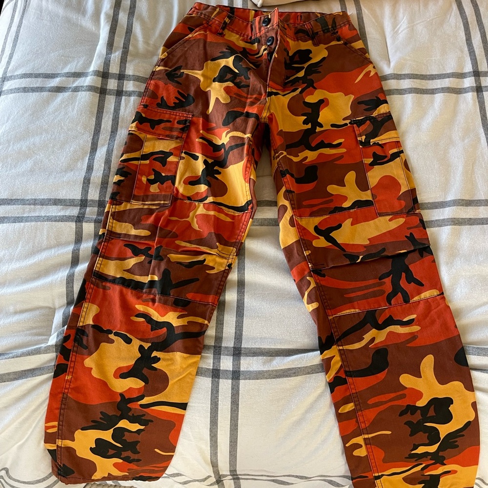 camo pants